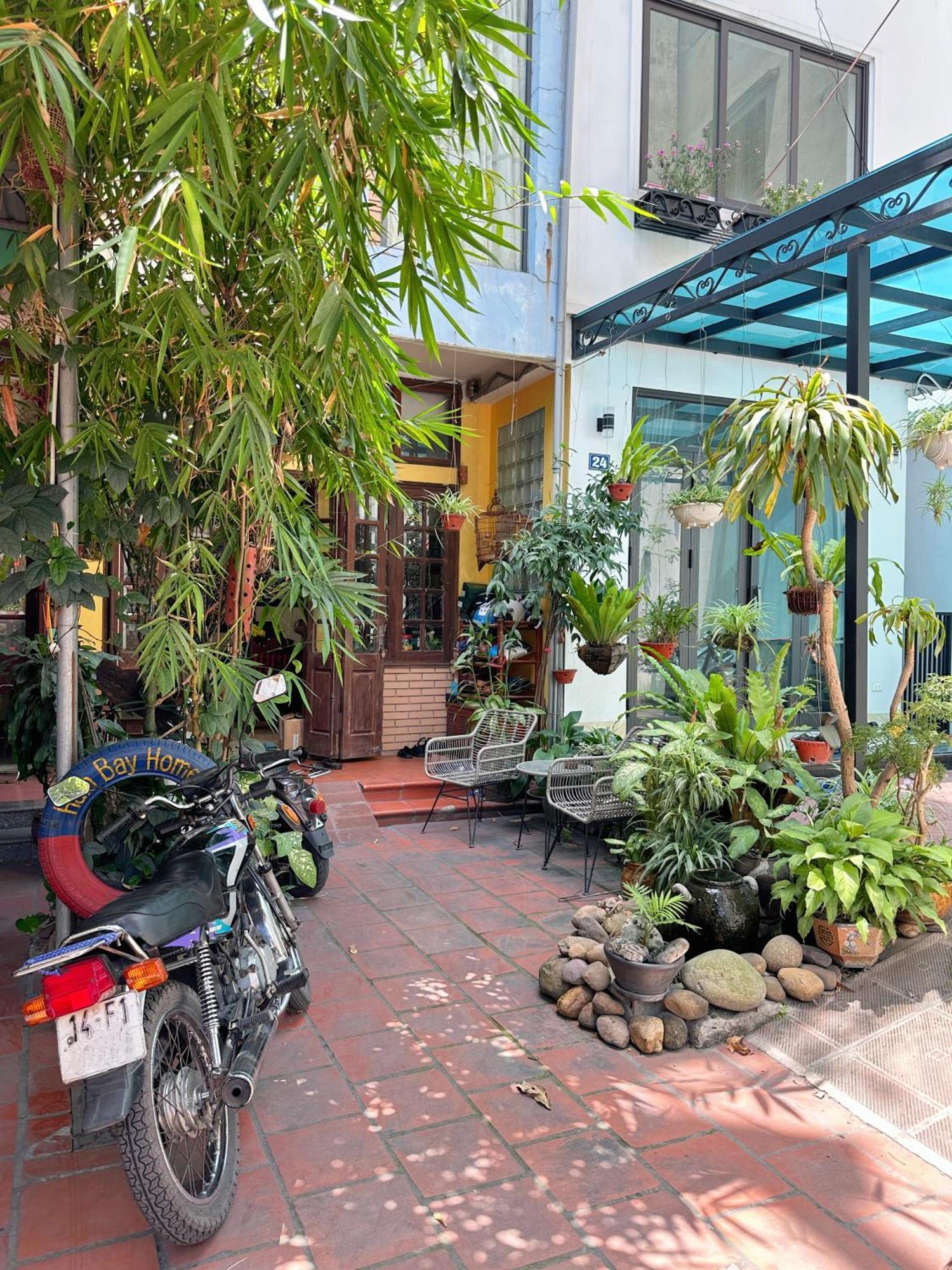 Halo Bay Homestay Ha Long Exteriör bild