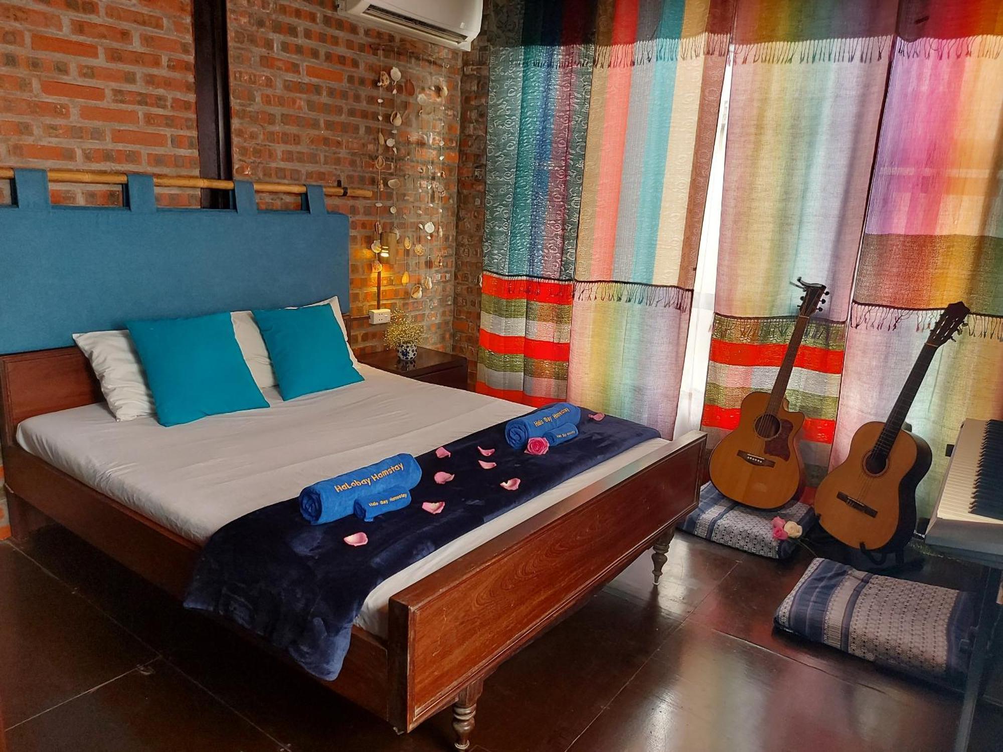 Halo Bay Homestay Ha Long Exteriör bild