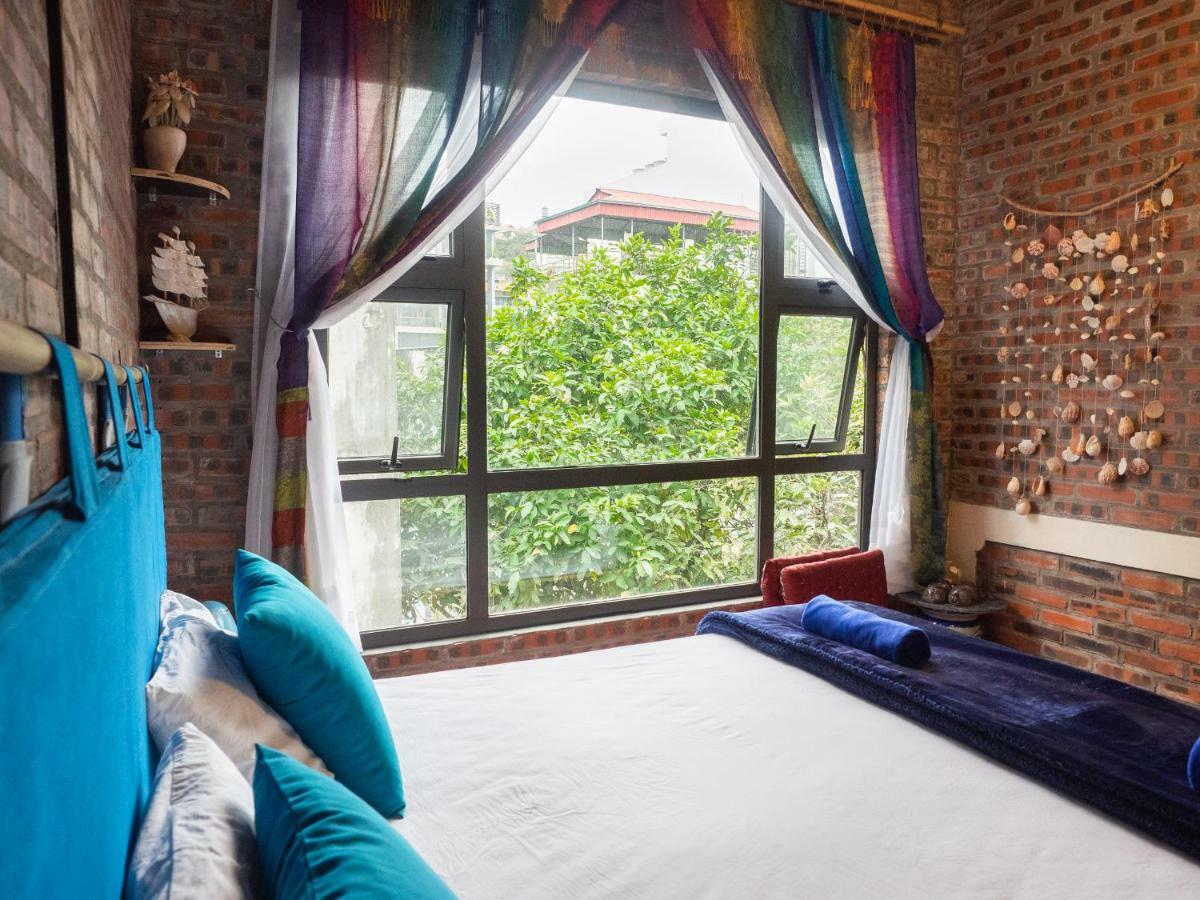 Halo Bay Homestay Ha Long Exteriör bild